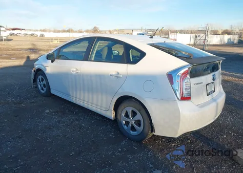 2014 Toyota Prius Two z USA, uszkodzony, nr VIN JTDKN3DU2E0366655